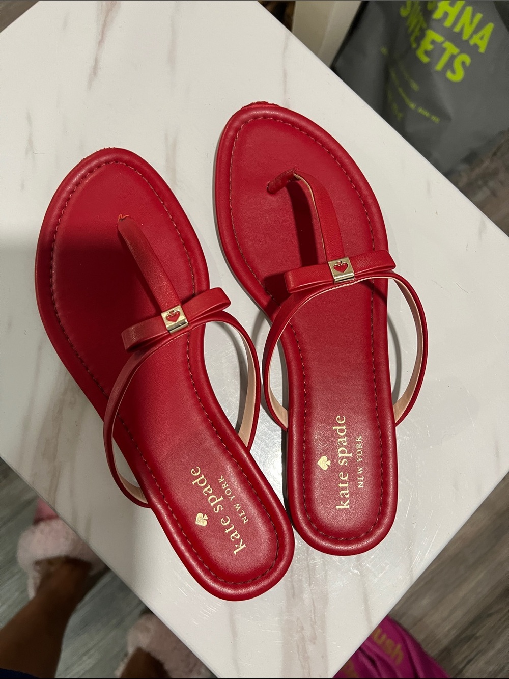 kate spade red leather bow thong sandals with gold accent